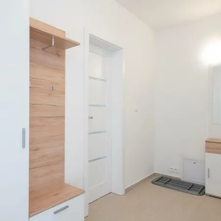 Noviny Apartment